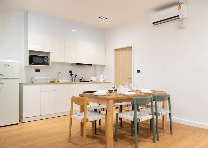 Townhouse In Khet Phayathai - Ari Ferienhaus Bangkok